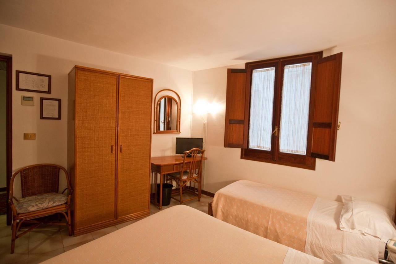 Hotel Moderno 에리체 객실 사진